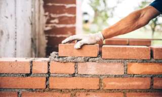 Why Builders Pay Attention to Wall Finish and Block Quality